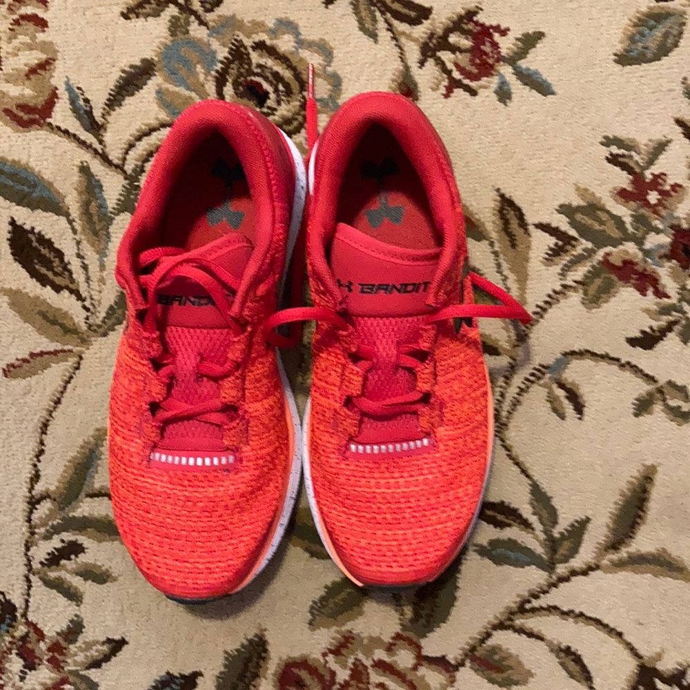 Under Armour Bandit 3 running shoes.